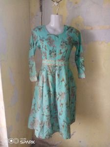 Beautiful Floral Print Gown