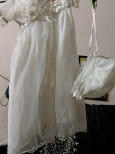 New born Baby Girls  Gown &amp; Bonnet Set