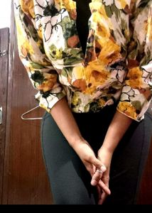 Korean Shrug