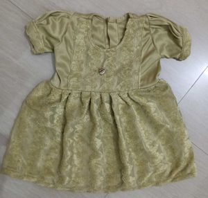 Baby Girls Gold Lace Dress