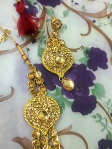 Elegant Gold-Tone Indian Jewelry Set