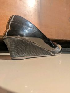 Elegant Black Wedge Shoes
