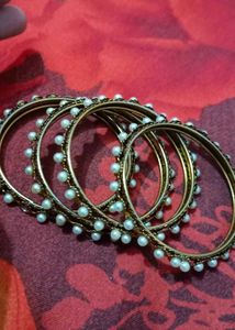 combo Elegant Pearl &amp; Stone Bangles
