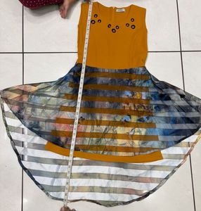 Stylish Yellow Dress with Abstract Print
