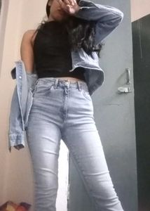 Classic H&M Jeans Outfit