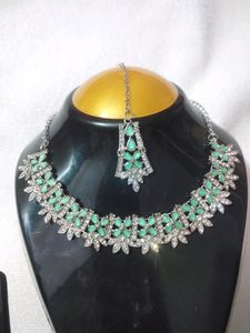 Necklace Set With Mint Green Kundan