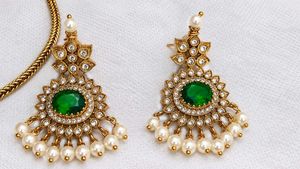 American Daimond Emerald and Pearl Jewelry Set