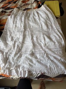 combo sale there. black&amp;white skirt