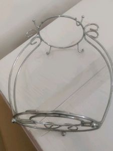 4 Cup Hanging N Saucer Holder