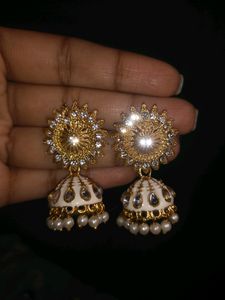 Beautiful Gold And White Jhumkas