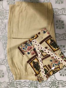 Elegant Printed Kurta with Lace Detail