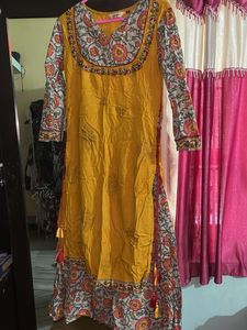 Yellow Floral Print Kurta