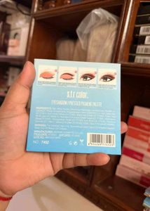 S.F.R Colour eyeshadow palette