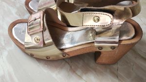 Women Golden Heels