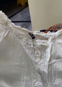 White Top XL SIZE