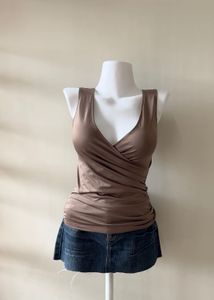 dark greyish olive color top