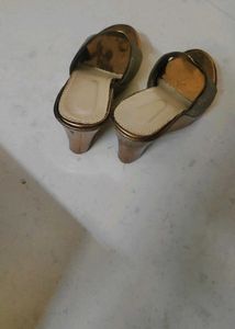 Stylish Wedge Sandals
