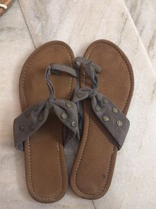 Stylish Grey Bow Sandals
