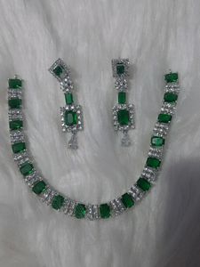 AD Green Diamond Necklace Set