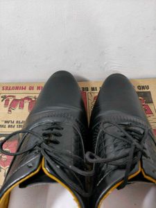 Offer🔥Classic Black Leather Formal Shoes