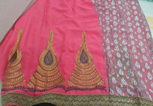 Stylish Pink Brasso sare