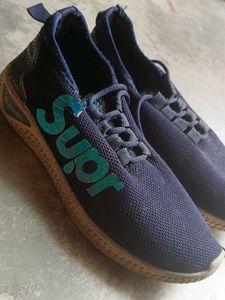 Navy colour shoes