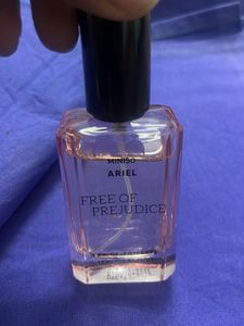 ceramide and vitamin c sunscreen + PERFUME