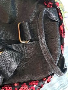 NEW Fancy 🎒