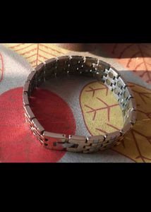 Magnet Stylish Two-Tone Bracelet