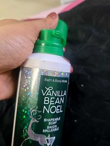 Bath &amp; Body Works Vanilla Bean Noel Shapeable Soap