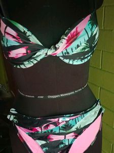 Import Tropical Print Bikini Set