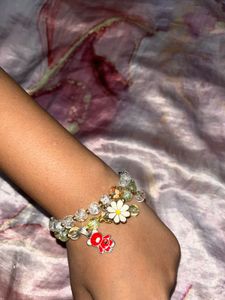 Pinterest’s beaded bracelets combo of 2