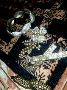 Sparkling Charm Brooch &amp; Bracelet Set 4