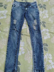Stylish Blue Denim faded Jeans