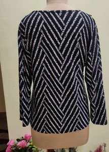 New Lycra Ruffle Top, Size L Or XL