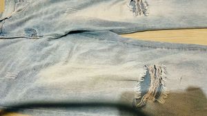 Light Wash Ripped Wide Leg Jeans