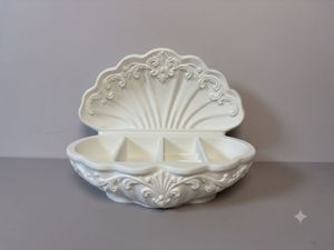 Vintage Shell Jewelry Box Organizer