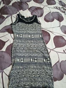 Black & White Tribal Print Sleeveless Dress