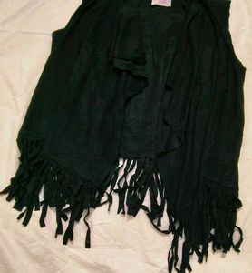 Very Beautiful N Comfortable Shrug
