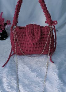 Chic Crochet Shoulder/hand Bag
