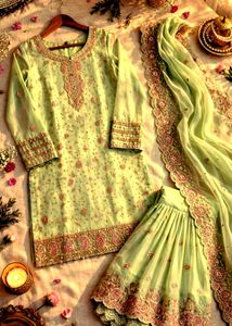 pakistani gharara suit😍✨