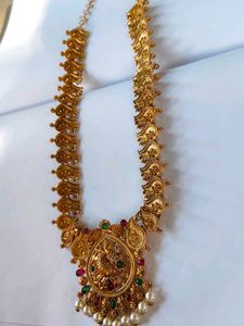Stunning Gold Toned Peacock Necklace