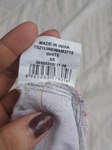 Printed White Dailywear Sleeveless Kurta