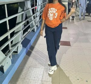 237. Orange oversized tshirt