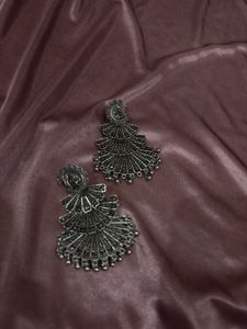 Oxidized Silver Peacock Earrings 🦚