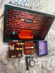 combo Miniature Collectible Display