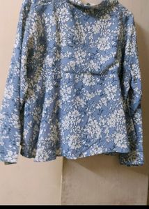 Crop Floral Top Blue