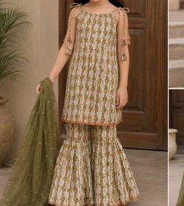Beautiful Girls Ethnic Wear Set