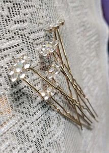 Sparkling Flower Hair Pins