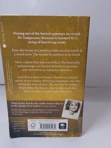Kathy Reichs Bare Bones Novel